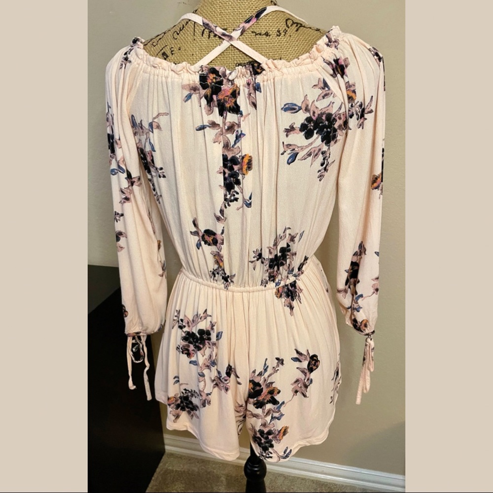 FREE PEOPLE : Pink Floral Long Sleeved Romper - Picture 5 of 11
